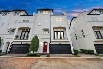 Building Photo - 8926 Lakeshore Bend Dr