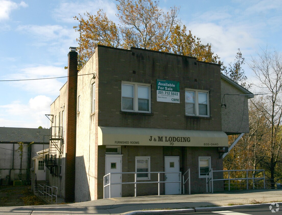 Primary Photo - 70 Wanaque Ave
