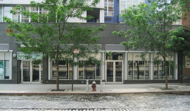 Building Photo - 57 Bond St