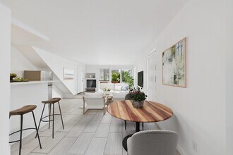 Building Photo - 15 Catamaran Street