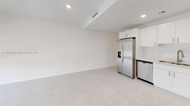 Building Photo - 14578 SW 260th St