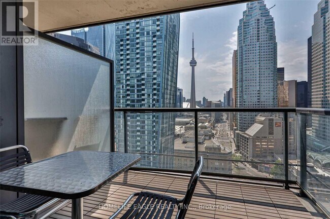 Photo du bâtiment - 1 Scott St