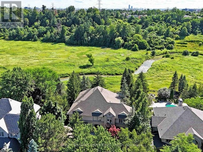 Building Photo - 90 Humberview Dr