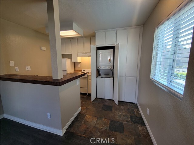 Foto del edificio - 3640 Oak Creek Dr