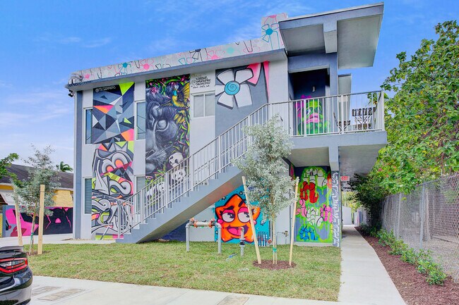 Photo - 346 NW 35th St (Miami, FL) Townhome