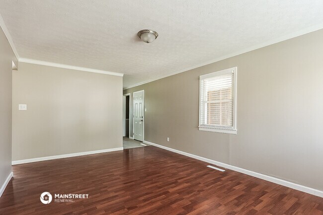 Building Photo - 4371 Beechgrove Dr