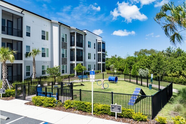 Foto del edificio - Mira at Palmer Ranch
