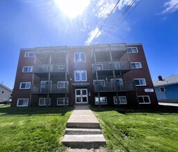 Building Photo - 22 High St