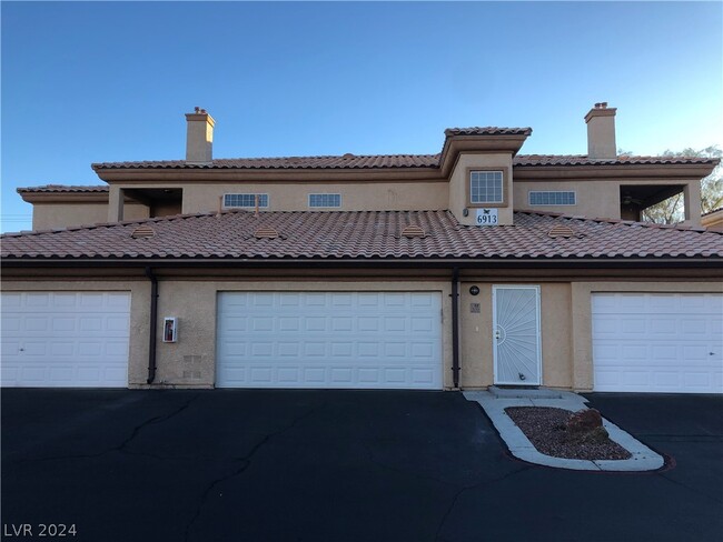 Building Photo - 6913 Cobre Azul Ave