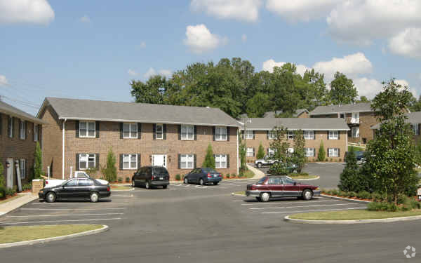 Building Photo - Cherokee Court Apartments