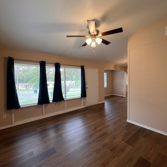 Foto del edificio - 47 Francis Ave