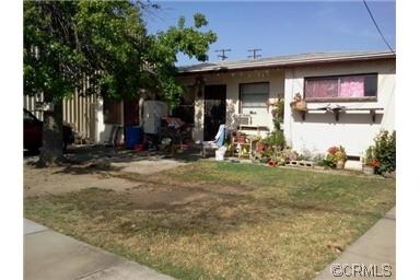 Building Photo - 123 S Cypress Ave