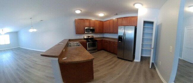 Foto del edificio - 908 Southmoor Dr