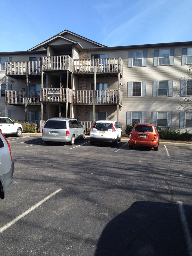 Building Photo - 3200 E John Hinkle Pl