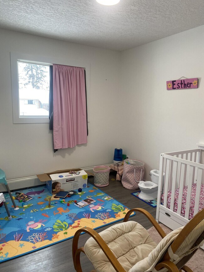 Photo du bâtiment - 2041 Tamarack St