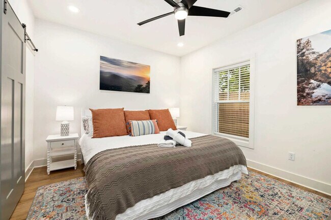 Foto del edificio - 376 S Hill Ave