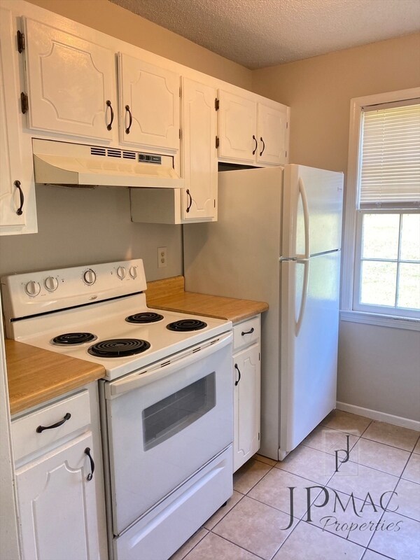 Foto del edificio - 18 Simmons Ct