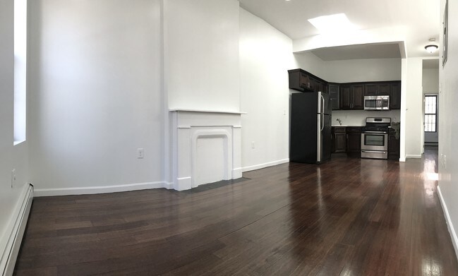 Building Photo - 53 Linden St