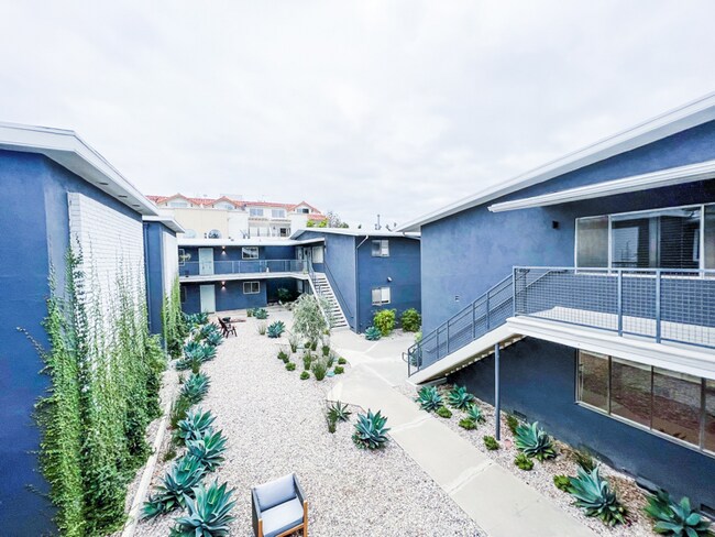 Foto del edificio - 858860-860 3rd St
