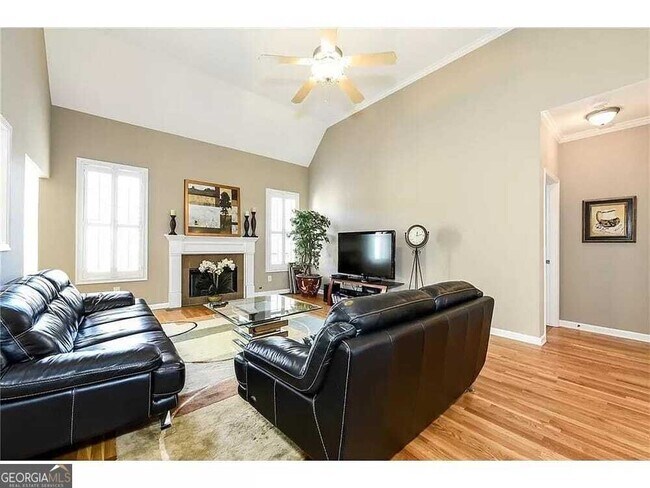 Foto del edificio - 2479 Sandstone Pl NE