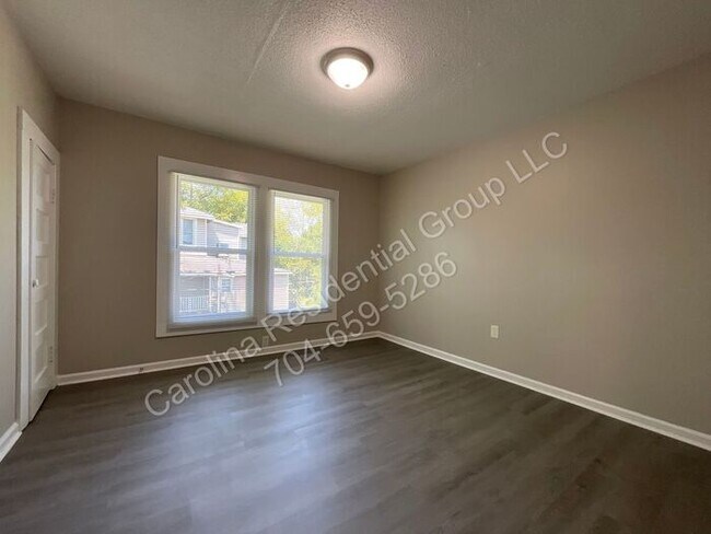 Foto del edificio - 97 Corban Ave SE