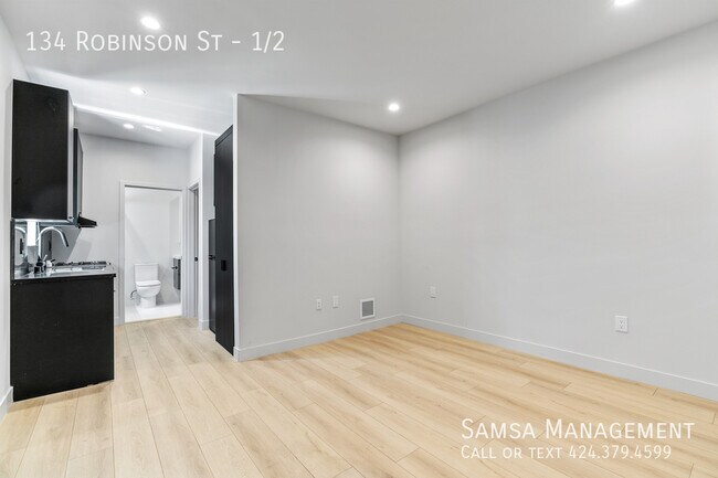 Foto del edificio - 134 Robinson St
