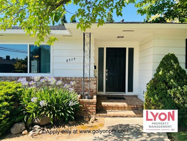 Building Photo - 3 br, 2 bath House - 8919 2nd Avenue