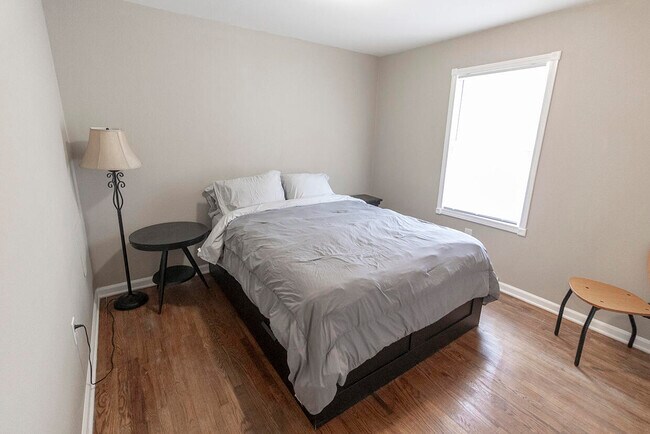 Foto del edificio - 103 N Garth Ave