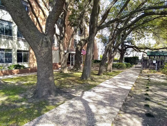 Building Photo - 1 br, 1 bath  - 7510 Hornwood Dr Apt 1102