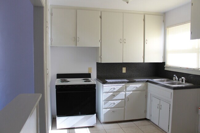Foto del edificio - 426 E Northrup Dr