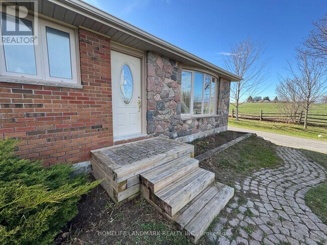 Photo du bâtiment - 4432 Middle Rd