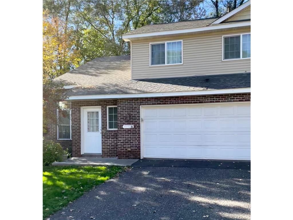 10172 Stutz Ct NE, Circle Pines, MN 55014 Townhome Rentals in Circle