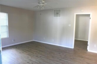 Building Photo - 3330 Triplett St