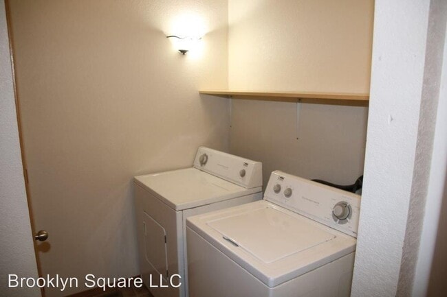 Building Photo - 100 Shebal Ave