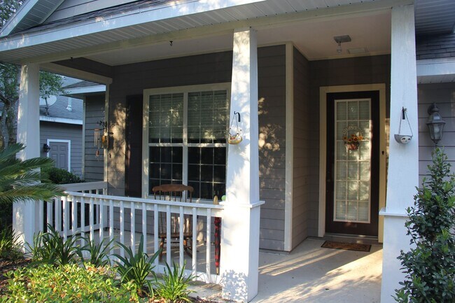 Building Photo - Longleaf 3 bedroom 2 bath