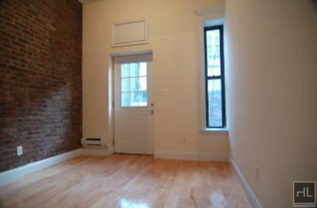Building Photo - East 18th Street