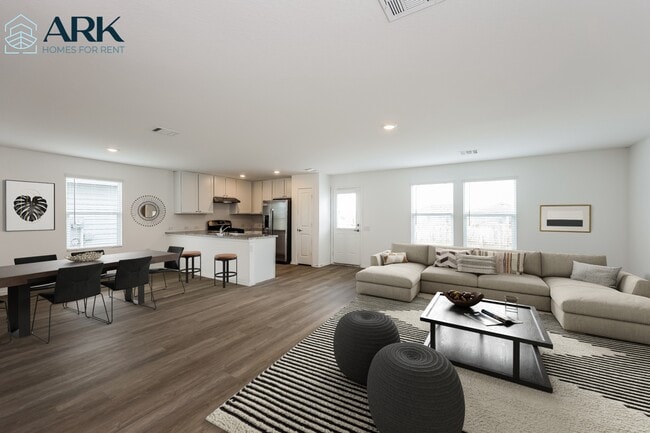 Building Photo - 12014 Overton Wy