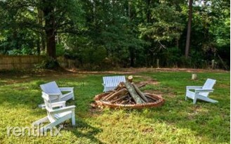 Foto del edificio - 5 br, 6 bath House - 3033 LORING ROAD