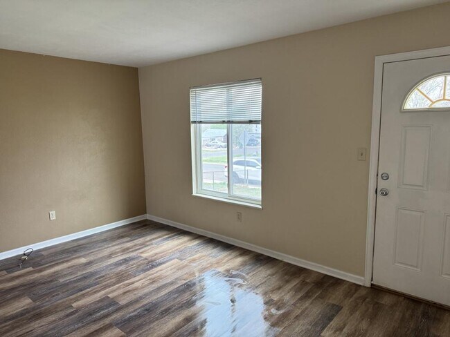 Foto del edificio - 5283 Wyandot St