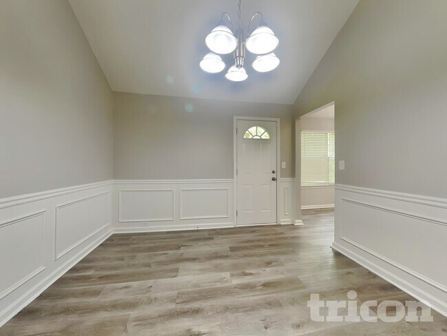 Foto del edificio - 4615 Derby Loop