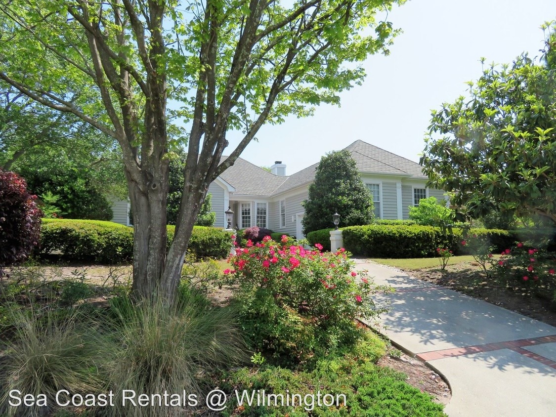 Building Photo - 3 br, 3.5 bath House - 820 Fox Ridge Lane
