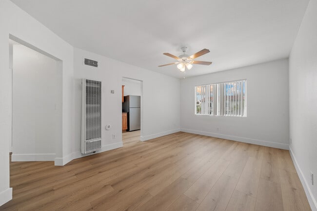 Living Room - 4654 33rd St