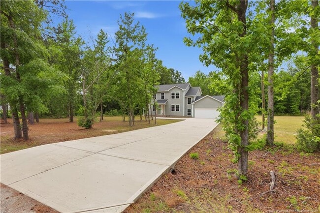 Building Photo - 7811 Lucinda Ln