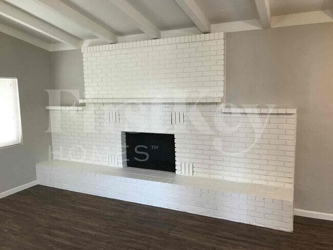 Foto del edificio - 1801 Canosa Ave