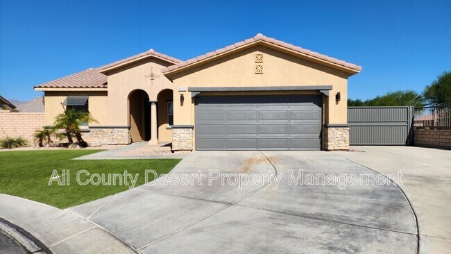 Foto del edificio - 41212 Maxwell Ct