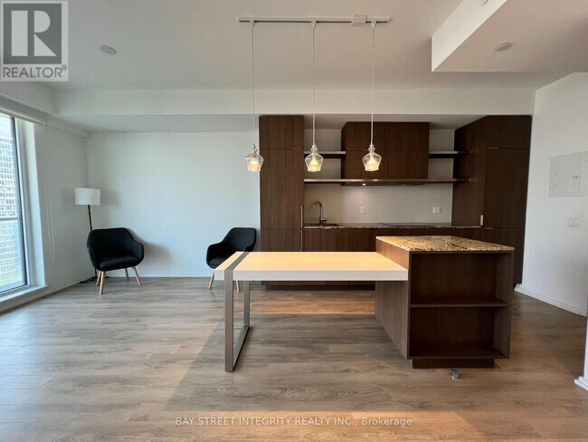 Photo du bâtiment - 197 Yonge St