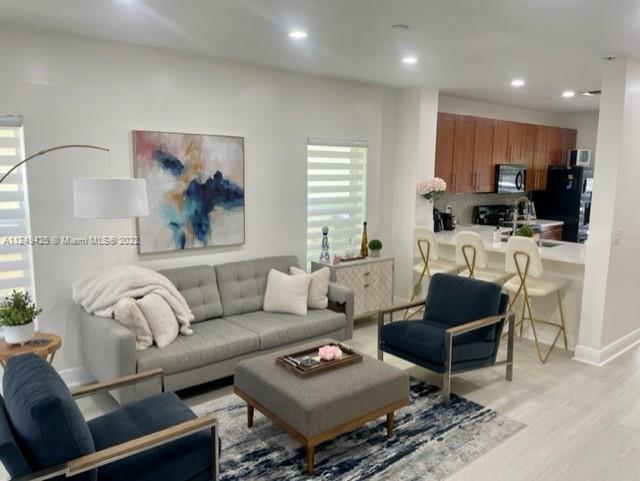 Photo - 447 SW 122nd Ter Townhome