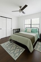 Building Photo - 129 Alachua Dr