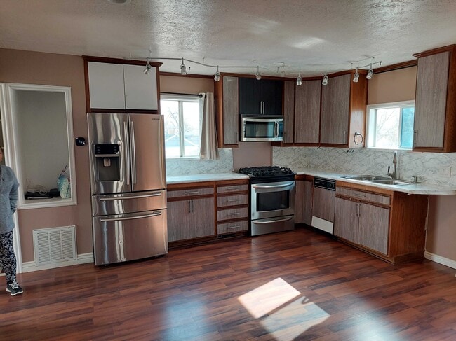 Foto del edificio - 370 E 1700 S