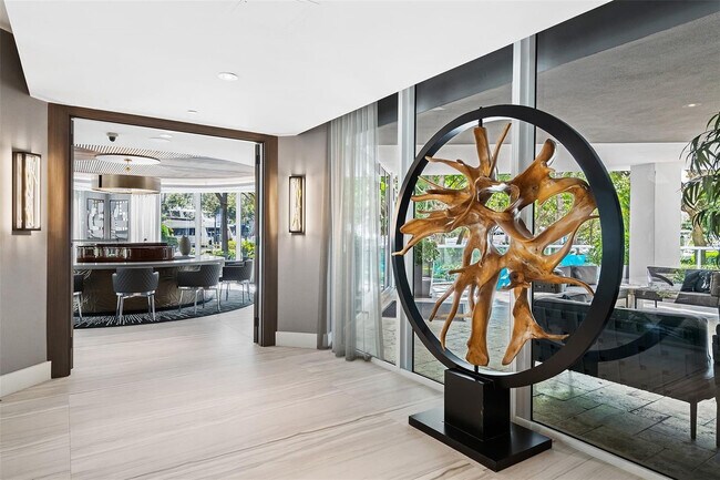 Building Photo - 333 Las Olas Way